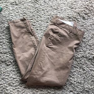 Gap Khaki Skinny Mini Pant! EUC Sz 10