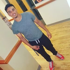 Meet your Posher, Juan