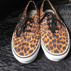 Leopard print Vans size 7.5 (men's 6)