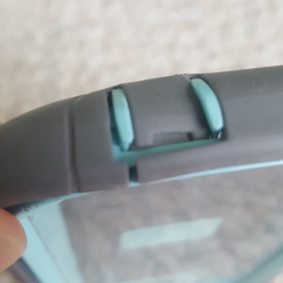 Samsung galaxy s3 otterbox case - Picture 3 of 5