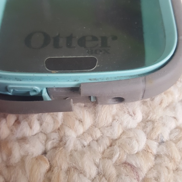 Samsung galaxy s3 otterbox case - Picture 4 of 5