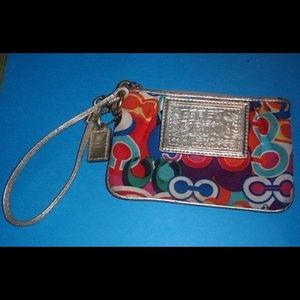 Coach Poppy Wristlet