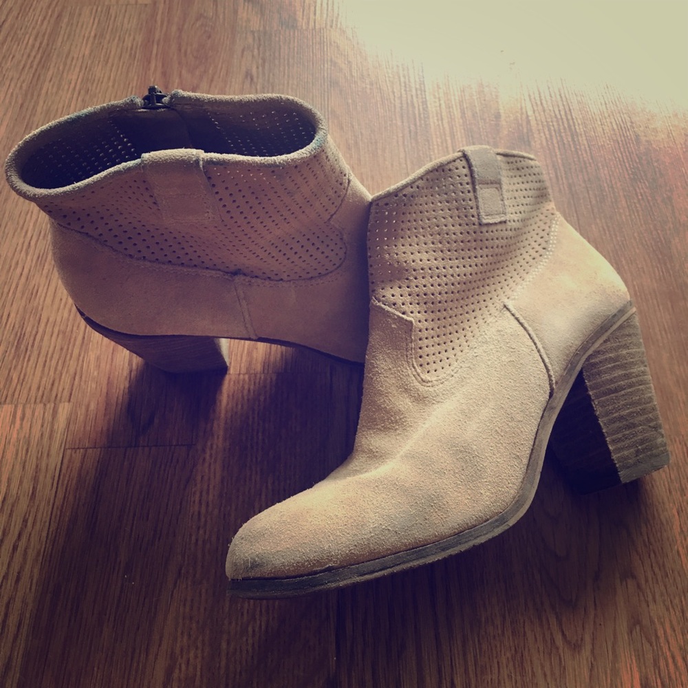 Vince Camuto Short Dress Boots