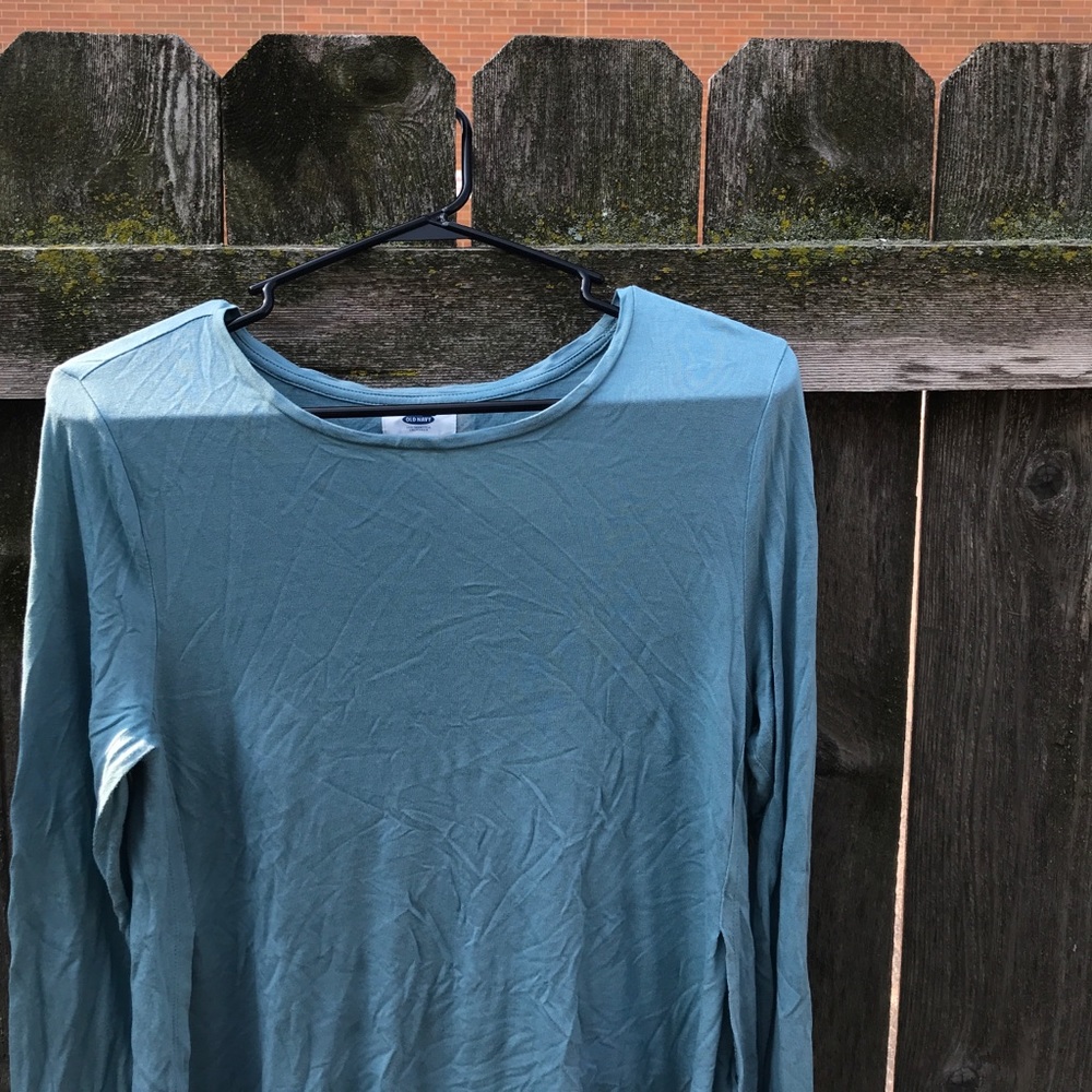 Old navy shirt