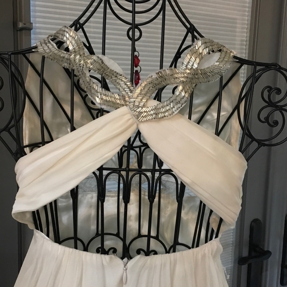 Dress Mini - Picture 2 of 4