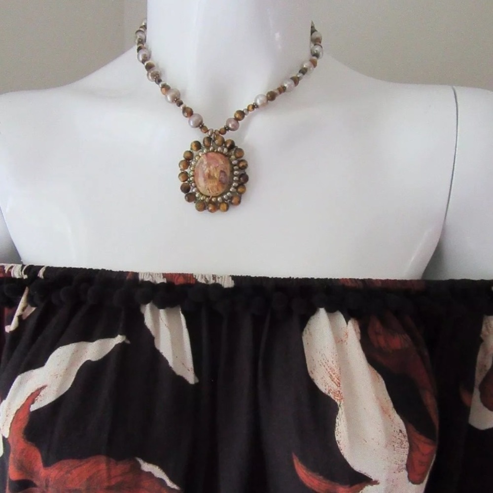 VINTAGE SHARONA NISSAN HAND MADE TIGERS EYE PEARL