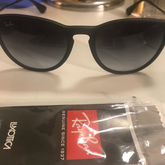 Ray-Ban sunglasses main image 7
