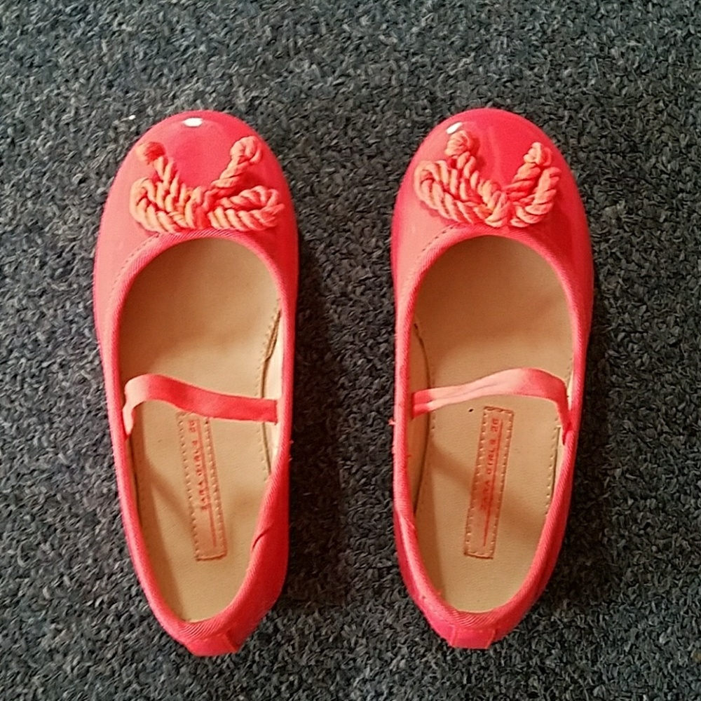 Excellent condition zara coral ballet flats