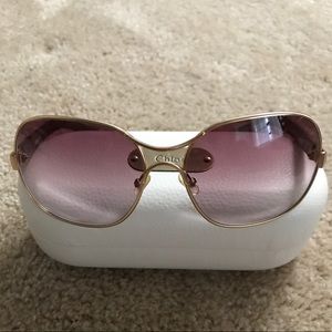Chloe sunglasses 😎