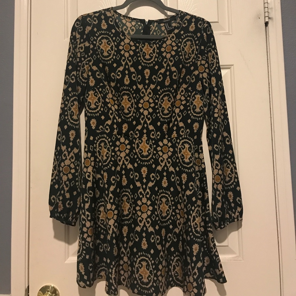 Women's long sleeve dress