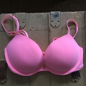 GILLY HICKS PUSH UP BRA PLUNGE PINK 32C