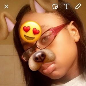 Meet your Posher, Serena