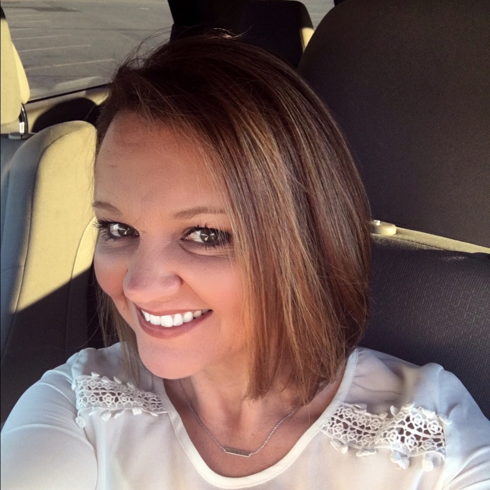 Meet your Posher, Sondra