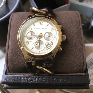 Michael Kors Chain link watch