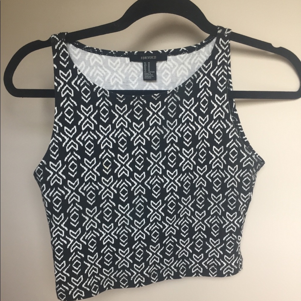 Black and white crop top, size small