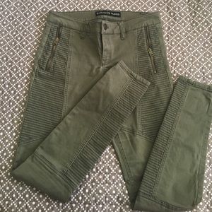 Express Jeans Army Green
