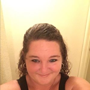 Meet your Posher, Misty