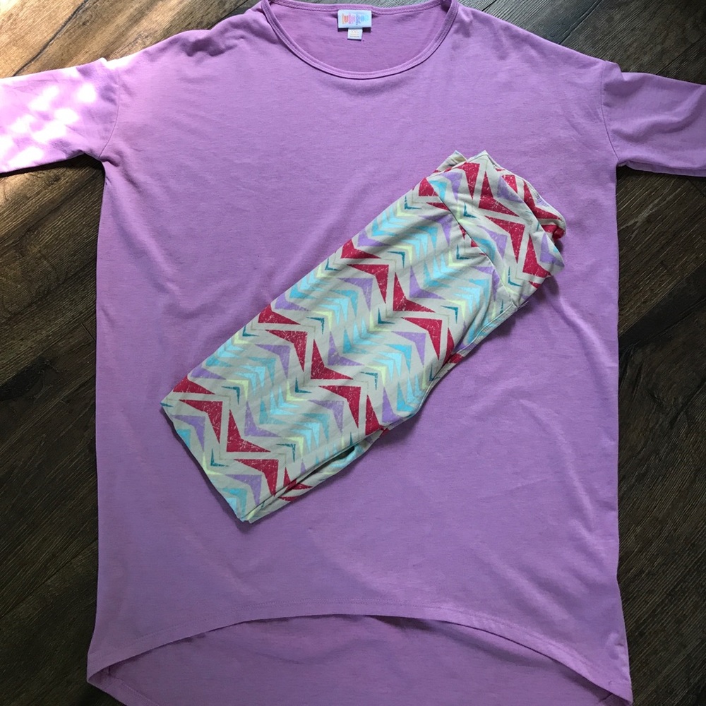 LuLaRoe Outfit- xxs Irma and os leggings