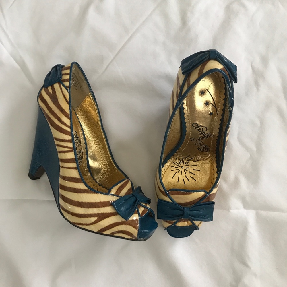 Naughty monkey shoes