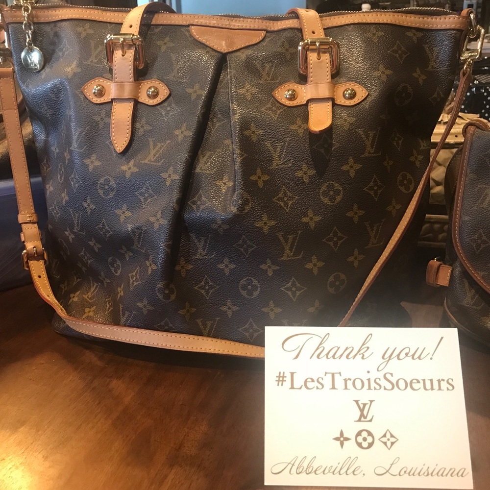 **SOLD**Louis Vuitton Palermo GM w/ Shoulder Strap