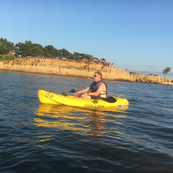 David's Closet of Thinner Times - Picture 2 of 4