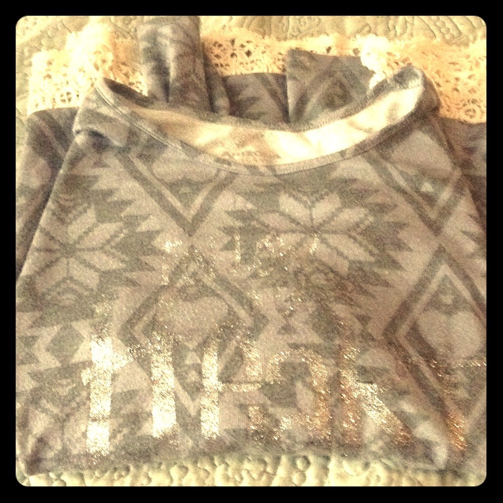 Women's shirt