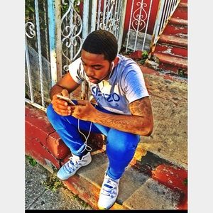 Meet your Posher, Anthony