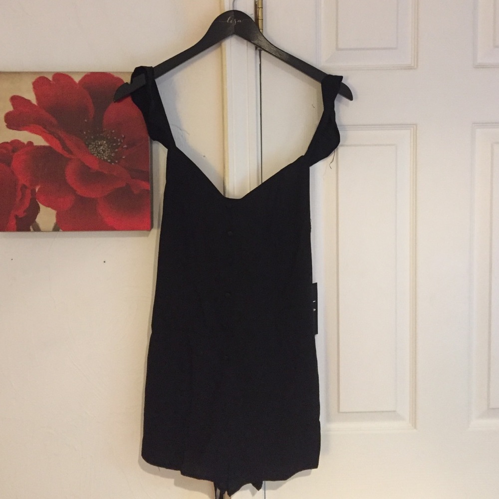 Black Lulus romper