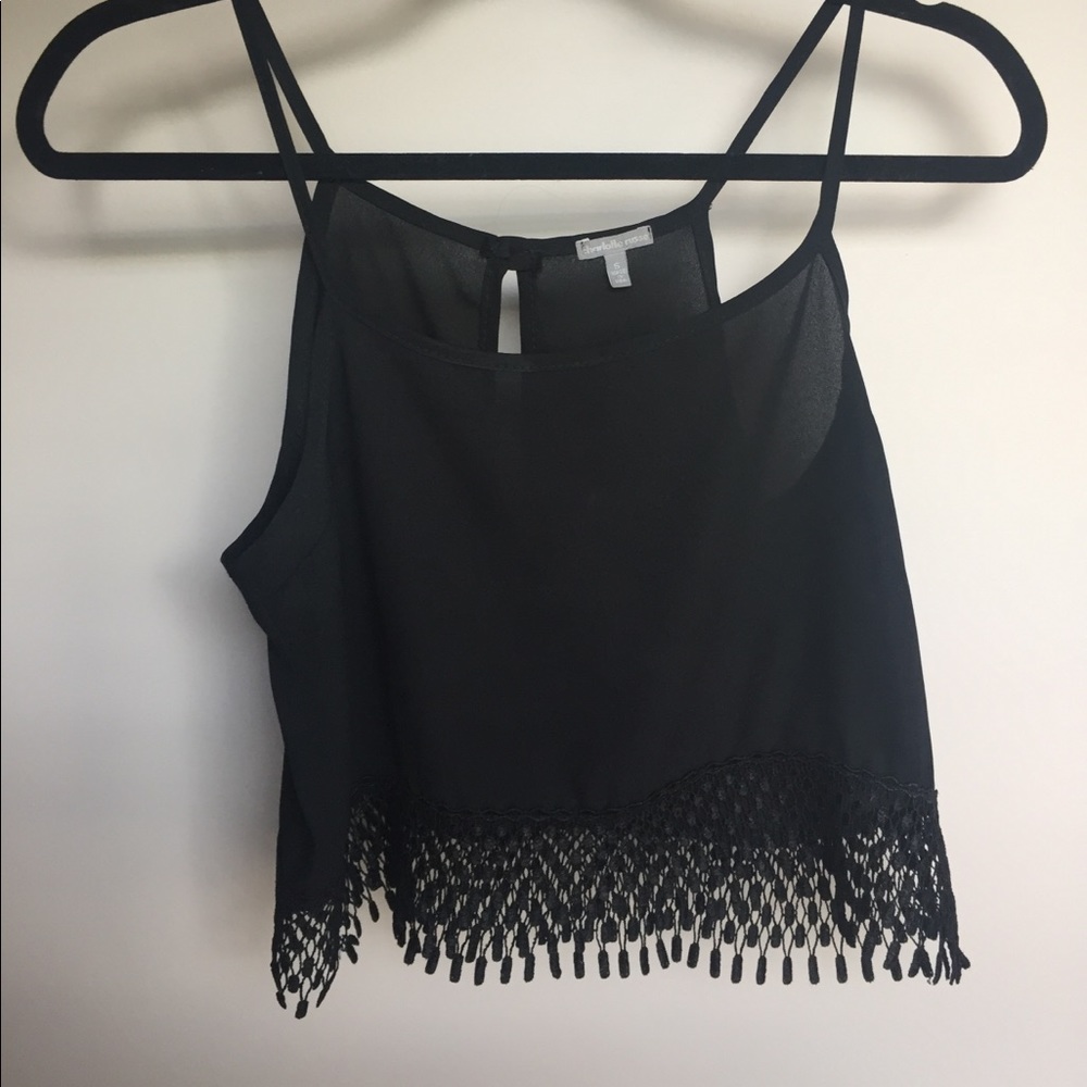 Black fringe crop top!!