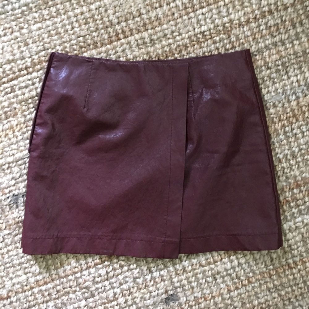 burgundy mini skirt
