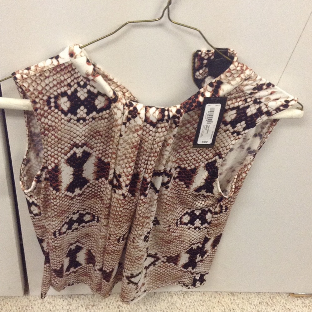 Women's shirt