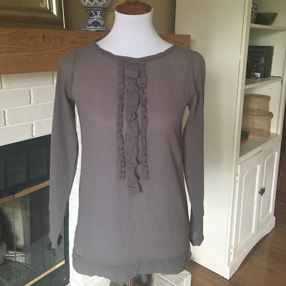 GAP Gray Top Size XS