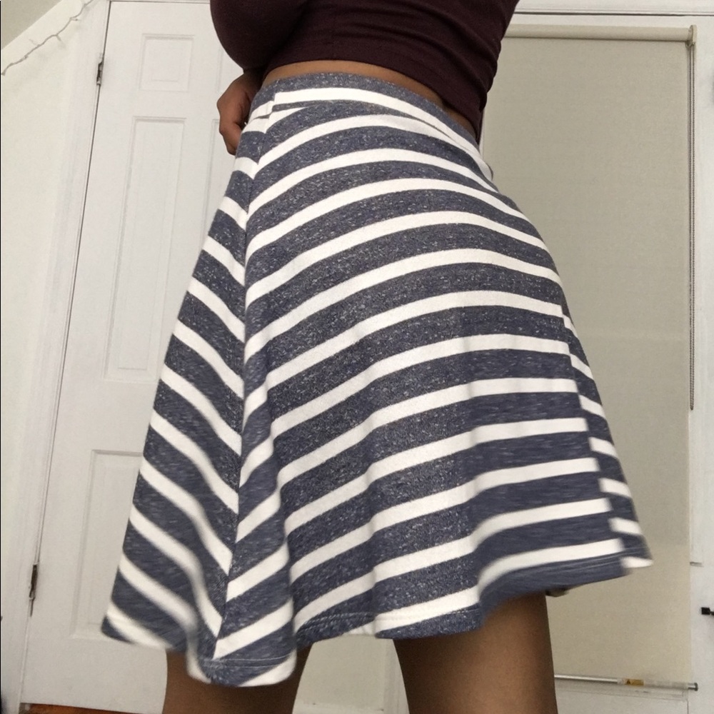 Knit Stiped Skater skirt