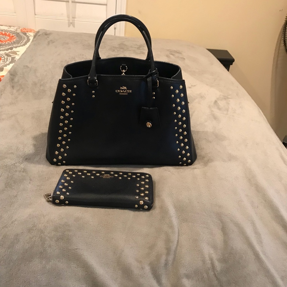 Coach bag and wallet set