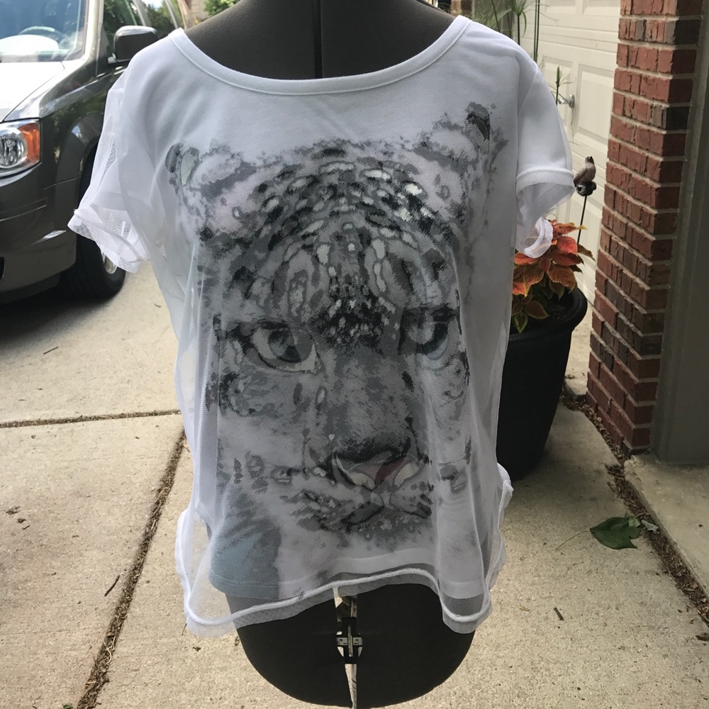 Vera Wang tiger Tshirt