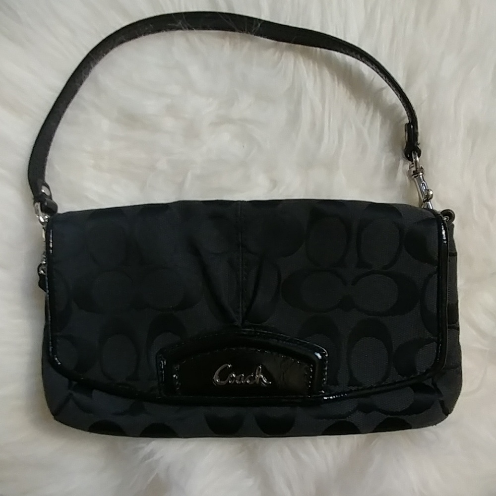 Authentic Coach Wristlet/Wallet