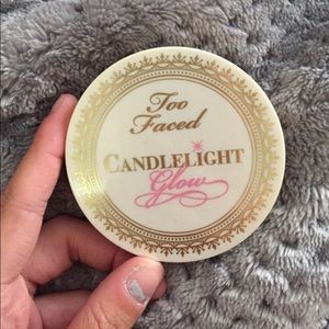 Too faced highlighter