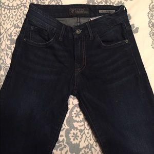 Guess skinny jeans. Never worn.