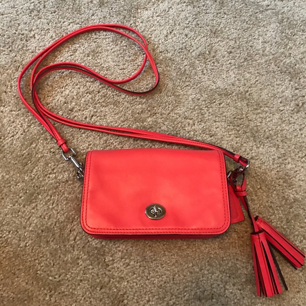 Coach leather Penny in coral