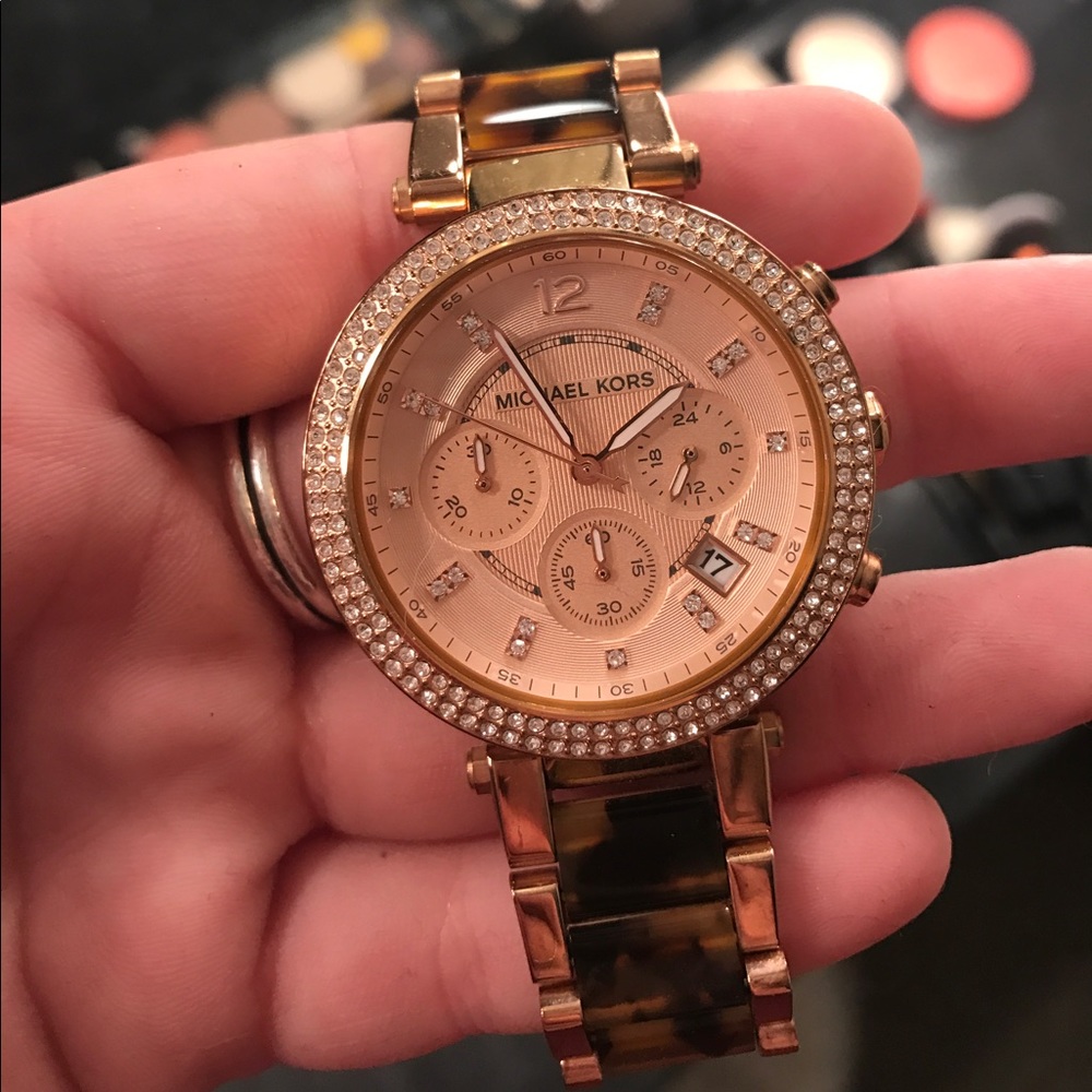 Michael Kors rose gold watch