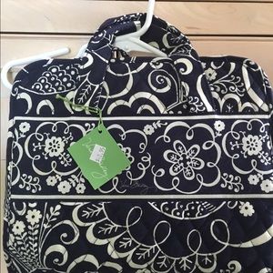 Vera Bradley NWT travel organizer