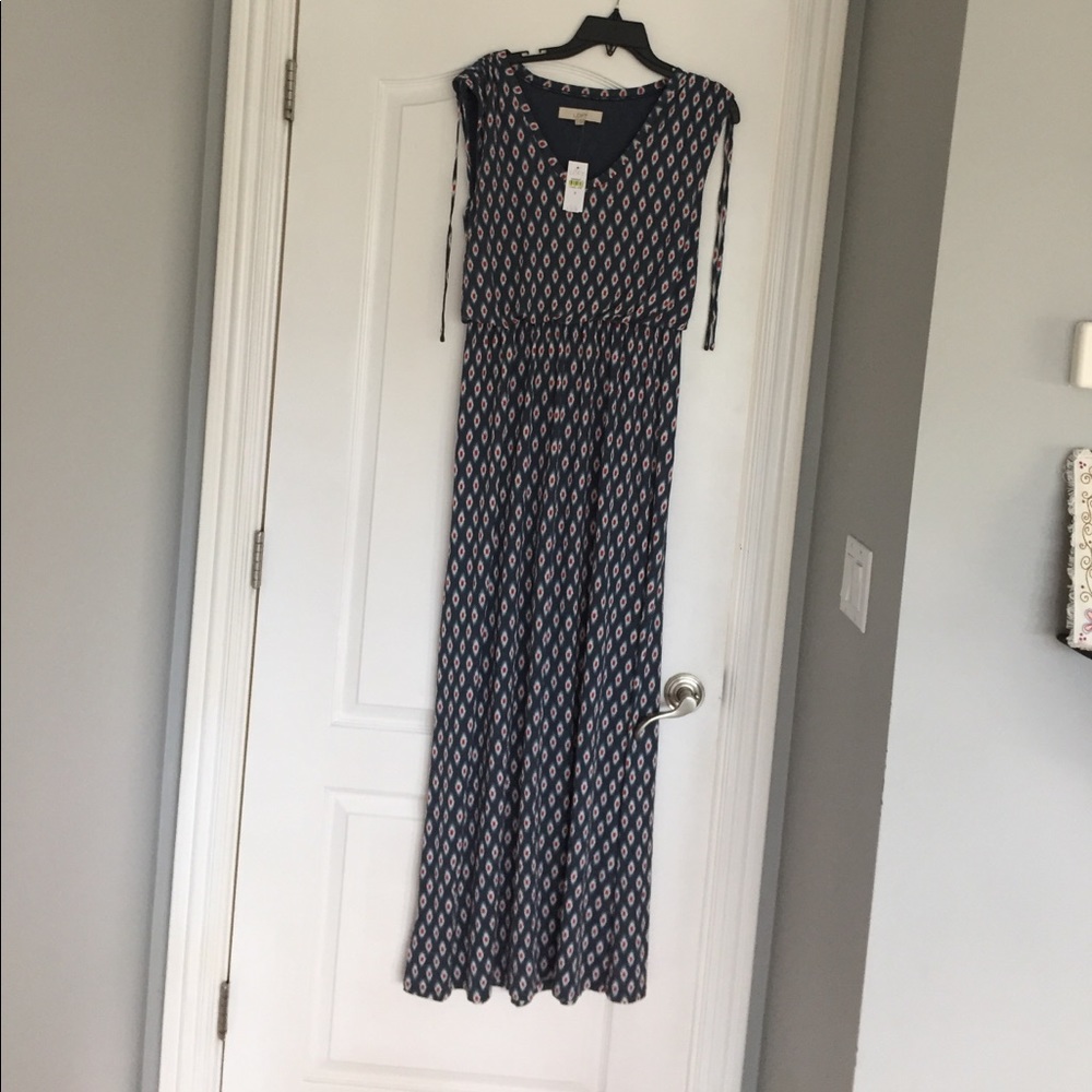 LOFT maxi dress - NWT size Small