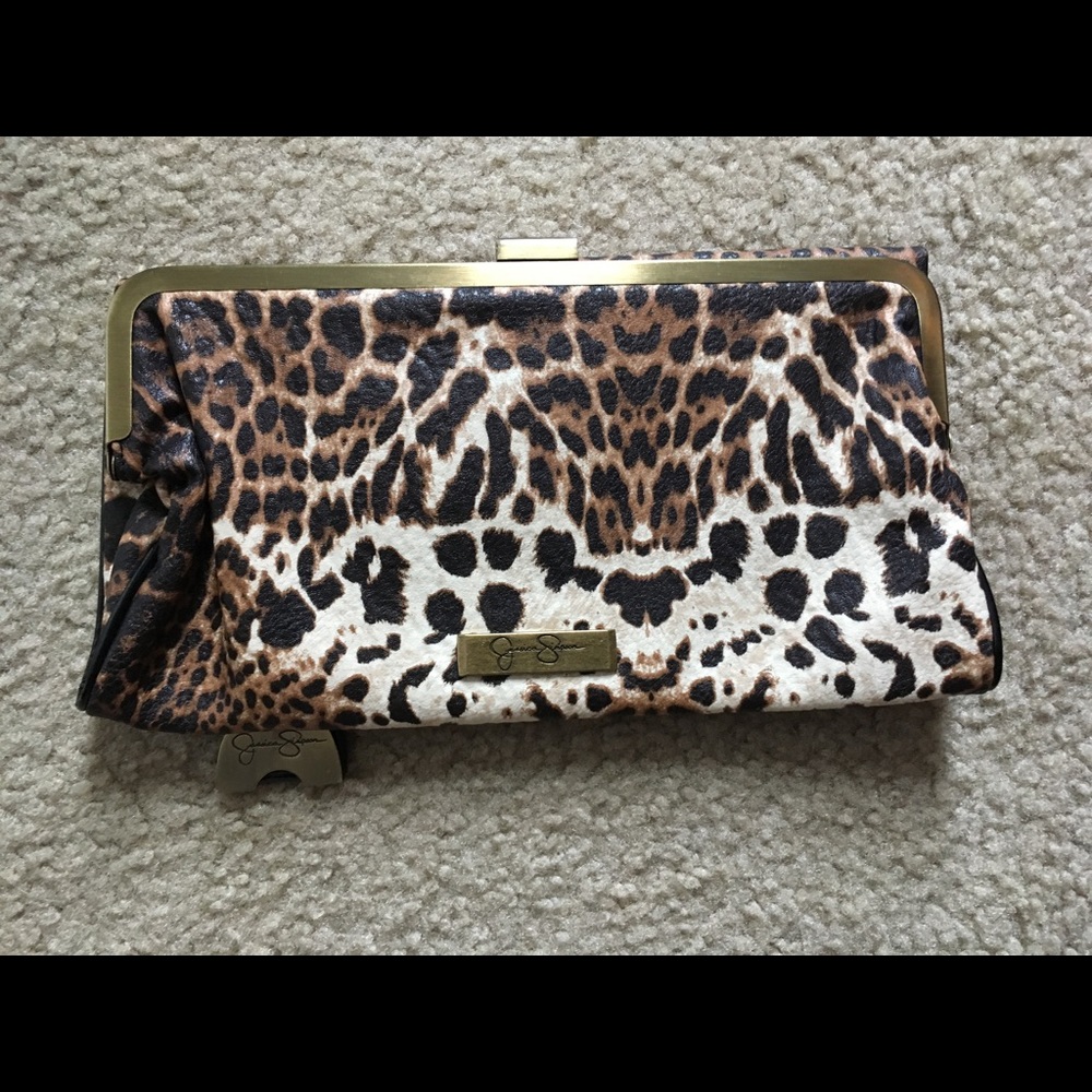 Jessica Simpson Clutch