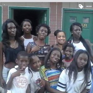 Meet your Posher, Taimeka