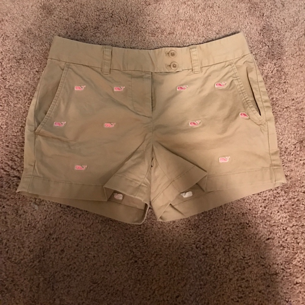 Vineyard Vines whale shorts