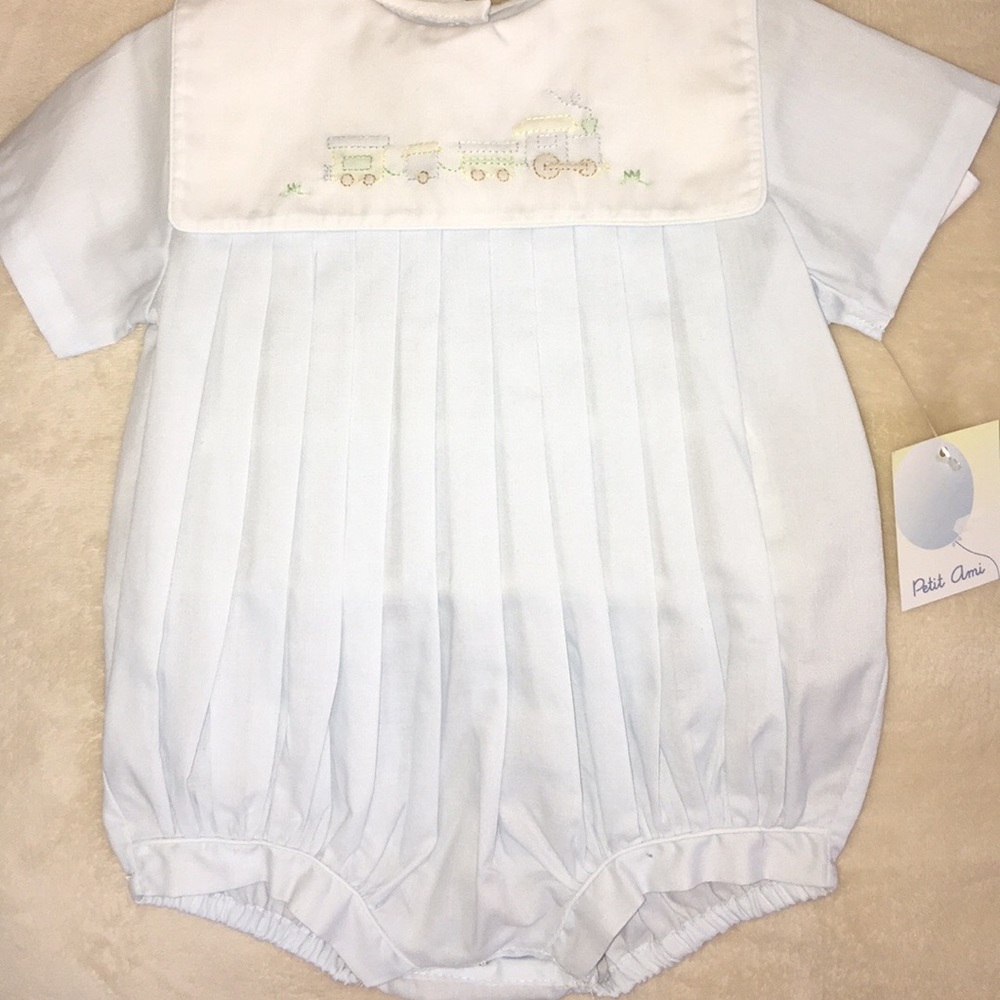 Petit Ami boys shortall