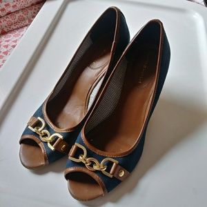 🎆SALE!! 🎆Tommy Hilfiger wedges