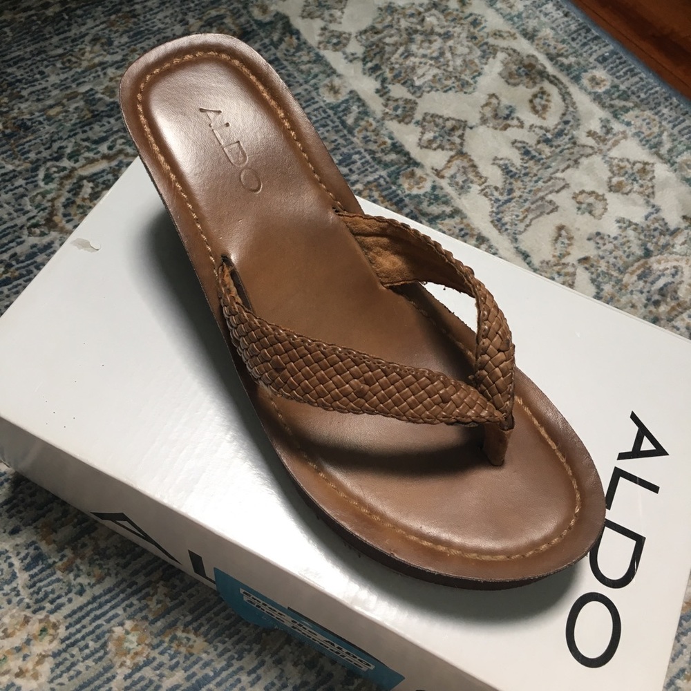 Aldo Leather Flip Flops