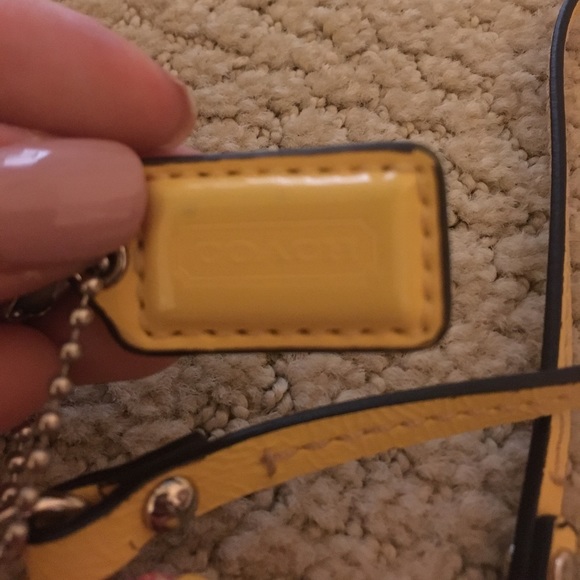 Coach Wristlet - Picture 3 of 4