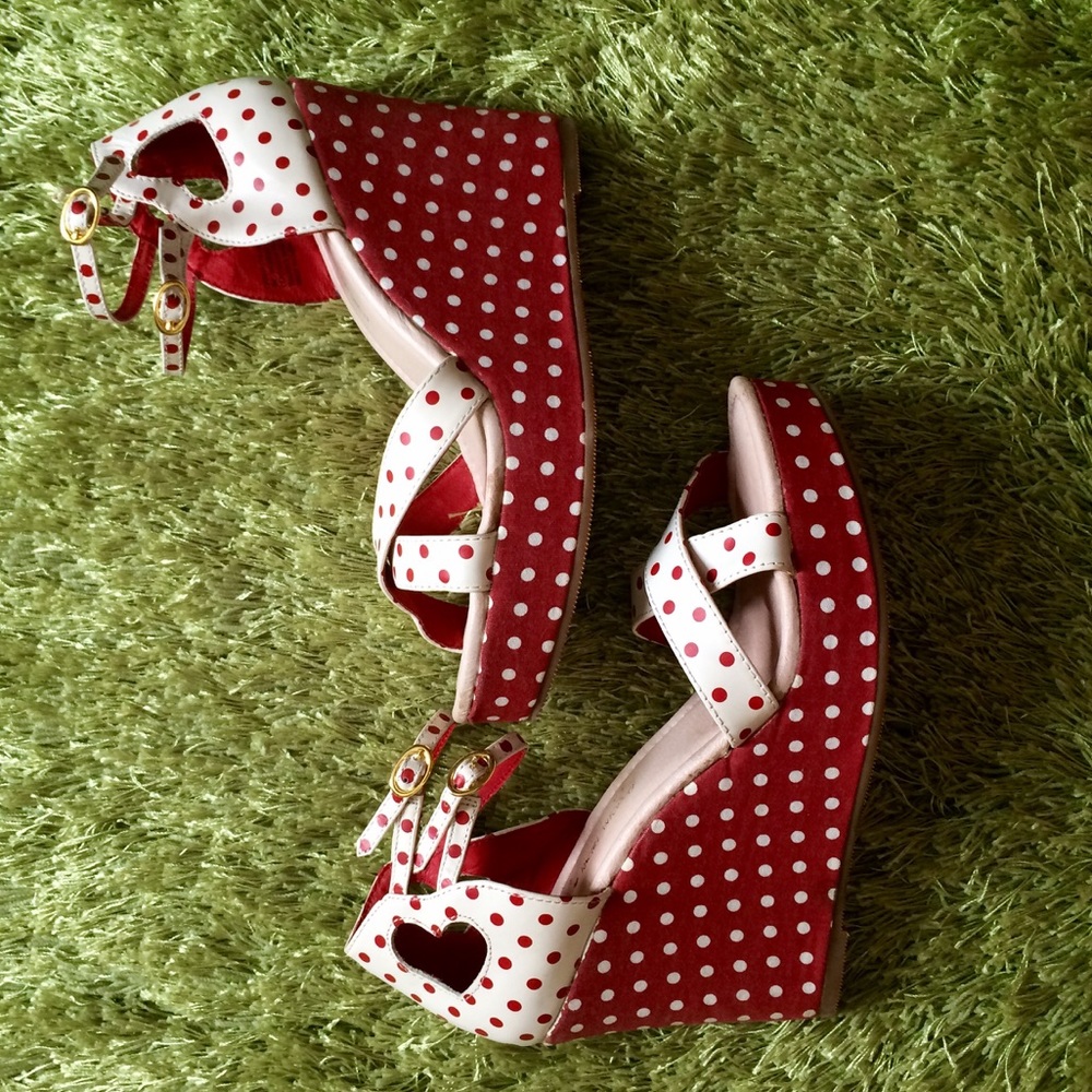 Bass red & white polka dot wedges pinup rockabilly